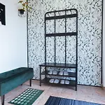 Forest View - Sauna & Nature Escape Apartment