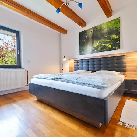Apartment Forest View Retreat - Nature Escape *